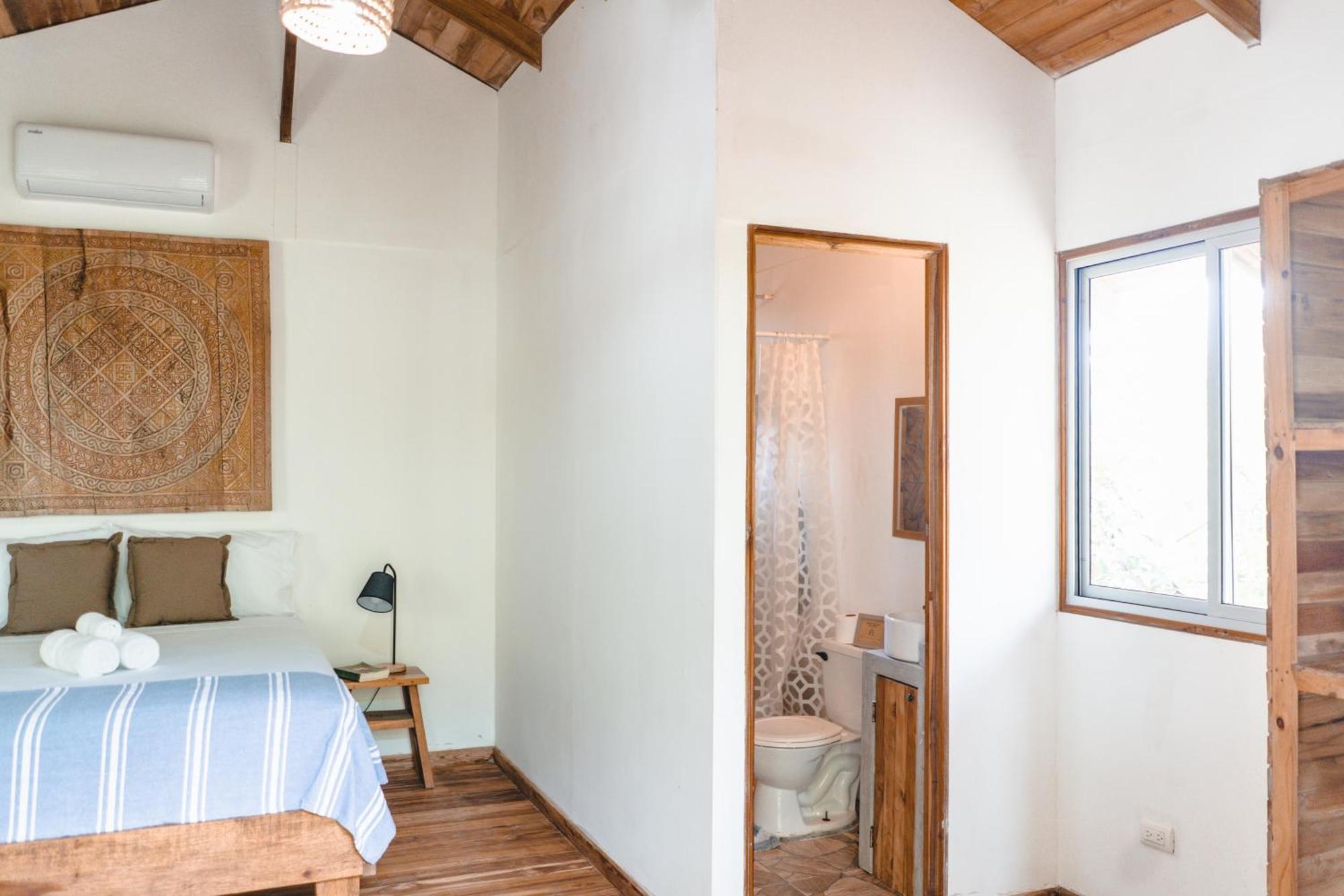 Cuatro Vientos Lodge & Apartments - Mal Pais, Costa Rica Playa Santa Teresa  Szoba fotó