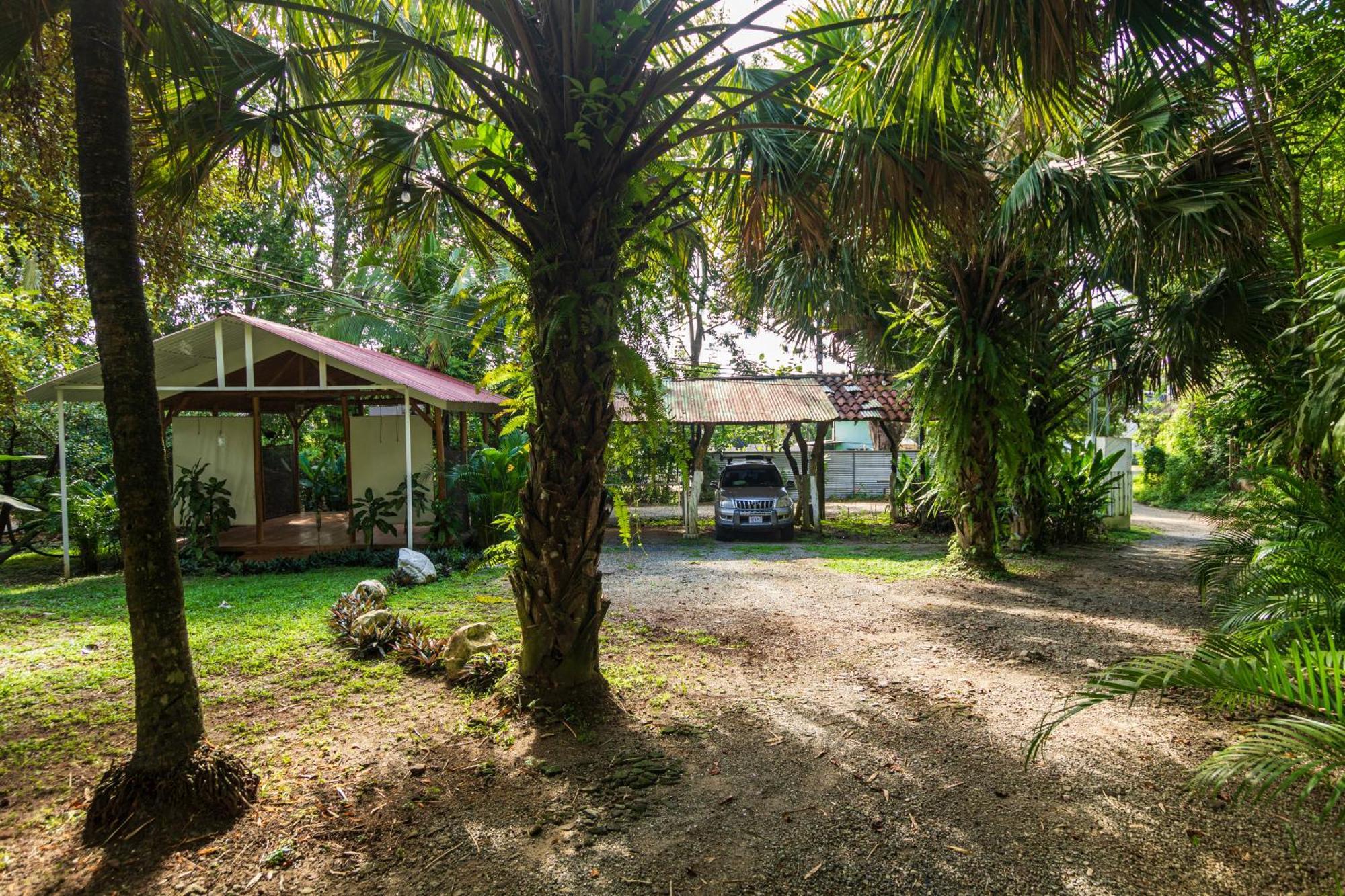 Cuatro Vientos Lodge & Apartments - Mal Pais, Costa Rica Playa Santa Teresa  Kültér fotó